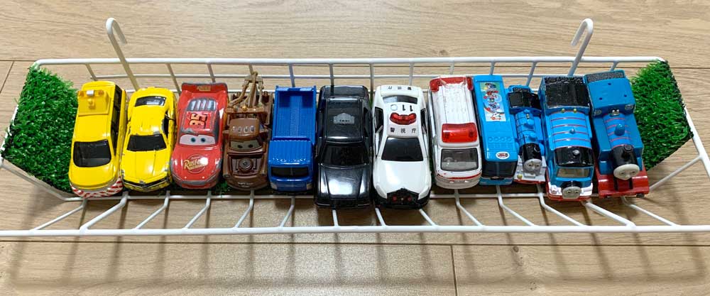 tomica4